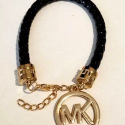 Michael Kors Black Patent Leather Braided Bracelet with Gold Logo Charm**