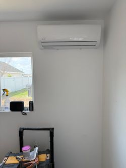 12k Mini Split Ductless AC And Heater