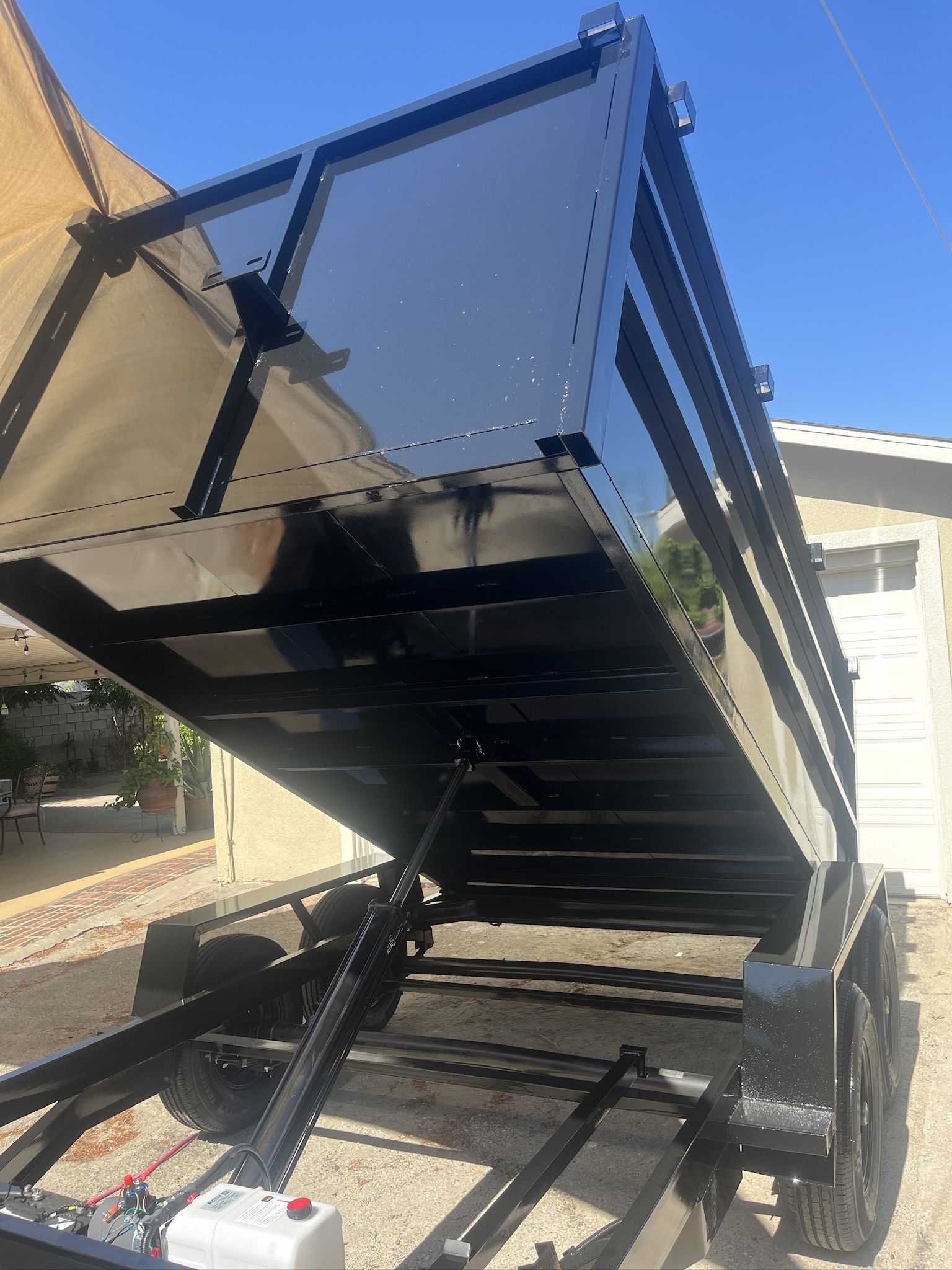 Hydraulic Dump Trailer