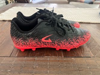 Boys soccer cleats