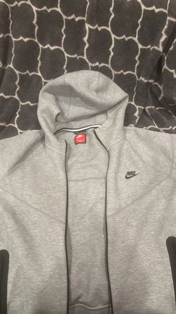 Nike Tech Sweater Size L