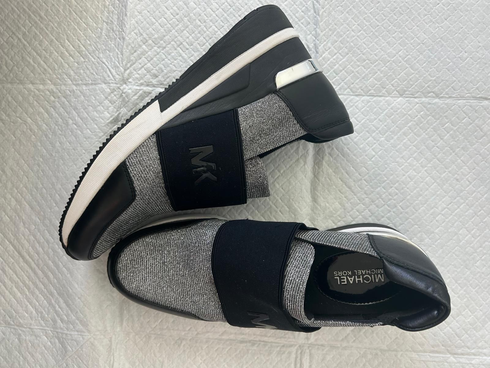 Michael Kors Félix Trainer Sneakers. Size 9.