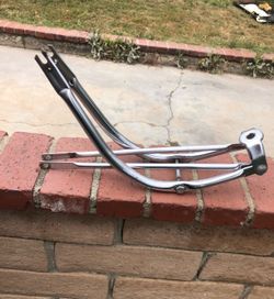 Lowrider bicycle  chrome forks 20 inch front fork  Good condition  Only what’s in the picture  Pick up Location Sun Valley