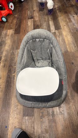 Skip hop baby seat