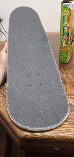 Skateboard deck