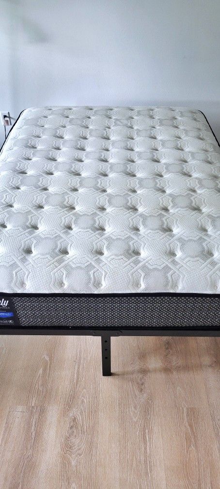 Full Sealy Posturepedic Mattress with Emoda Platform Bed Frame