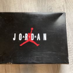 Jordan 11 Low Size 9