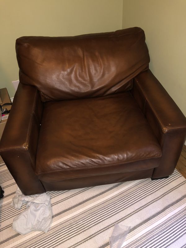 Pottery Barn Turner Chair 400 For Sale In San Francisco Ca