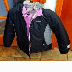 PUC GIRLS WINTER COAT SIZE 7/8 BLACK SHELL IS PINK