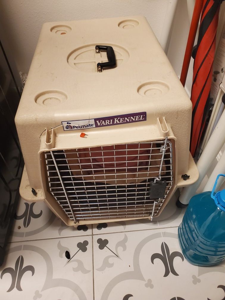 Medium Dog Crate