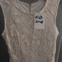 Women's Lace Mini Dress Small