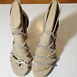 ​✨ Brand NEW Nina NY Rhinestone Heels! Size 9 - Back Zipper! 💎