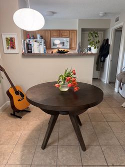 West Elm Arc Base Pedestal Dining Table