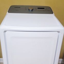 ELECTRIC DRYER 240V HEAVY DUTY LIKE NEW 