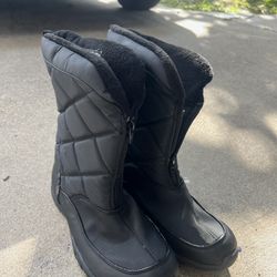 Womens insulated Boots