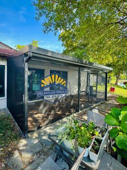 Custom Pergolas, Patio Covers, Decks, Screen Enclosures