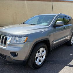 2011 JEEP.GRAND.CHEROKEE.LAREDO, TWO OWNERS SUV, CLEAN.AUTO-CHECK, RUNS.GREAT, COLD.AC 🚘