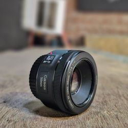 Canon EF 50 mm 1.8 STM Lens 