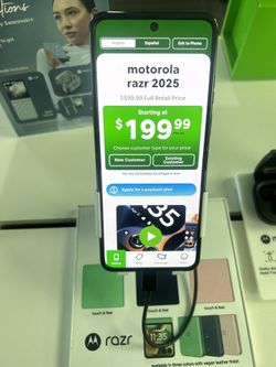 Motorola RAZR 2025 For Only $199.99 If You Switch To CRICKET!