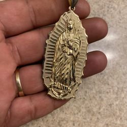 14K 2.75” Virgin Mary Pendant 13gs 