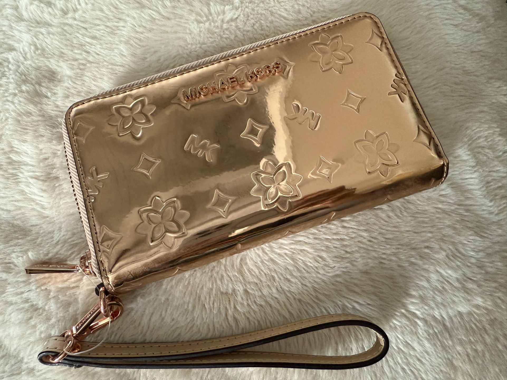 Michael Kors Jet Set Travel Large Smartphone Wristlet