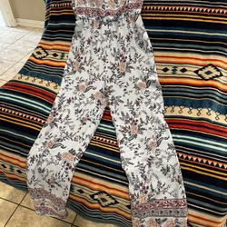 Romper/ Jumpsuit