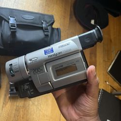 Sony TRV 37 (desc)