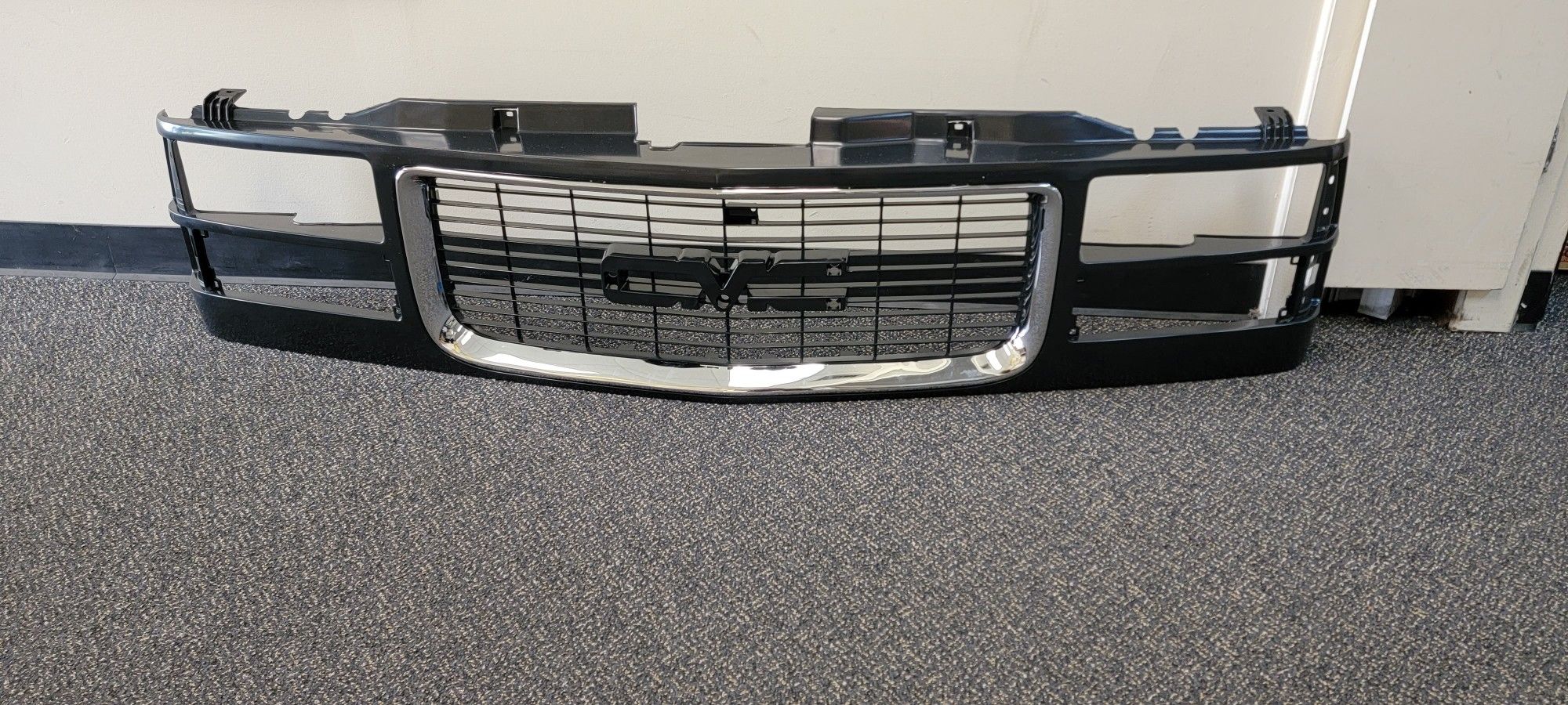 Obs GMC Grill With Chrome Trim L. New