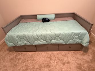 Twin/King Bed