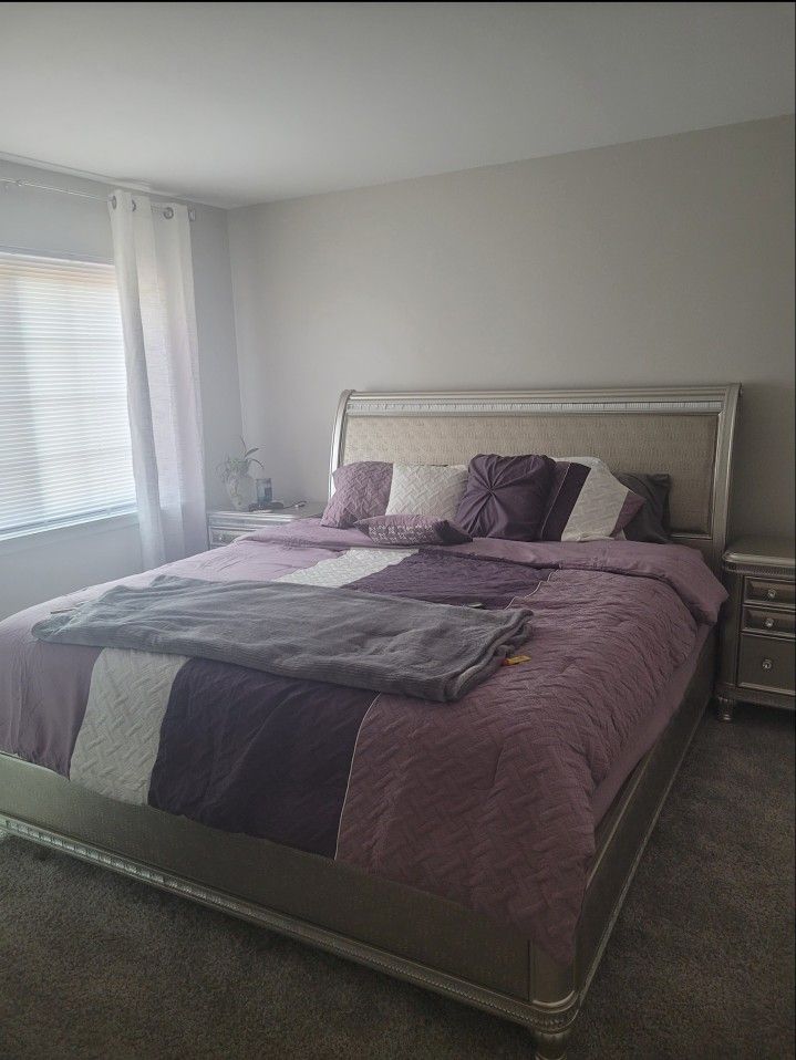 King Bedroom Set