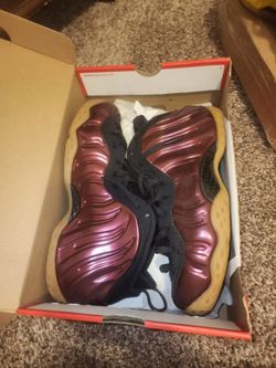 Nike Air Foamposite Maroon Size9