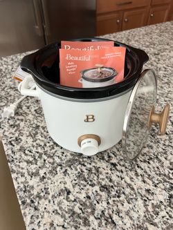 Beautiful 2qt Slow Cooker