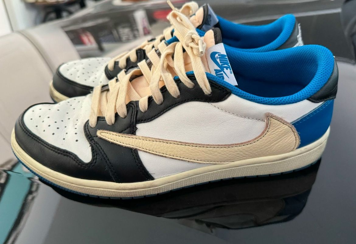 retro jordan 1 travis scott