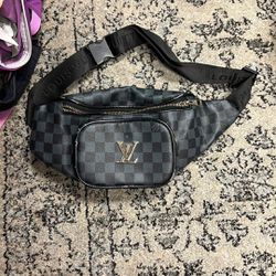 Louis Vuitton Fanny Pack