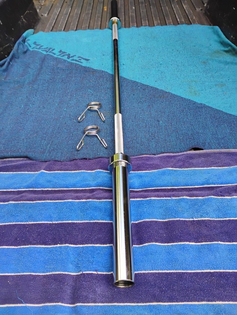 NEW 6 FOOT / 35 LB. OLYMPIC BARBELL BAR
• 5 foot / 7 foot & EZ CURL BARS / HEX BAR & ASSISTED SQUAT BAR ALSO AVAILABLE