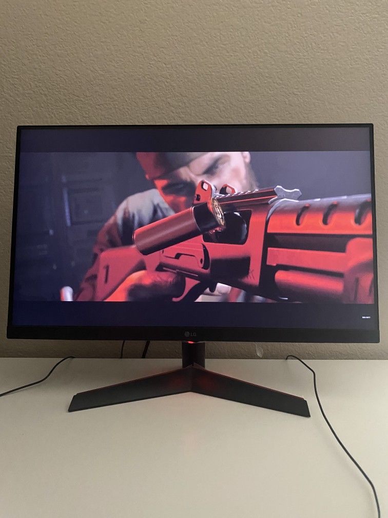 LG 24" UltraGear 144Hz Gaming Monitor – 24GN600-B – Like New