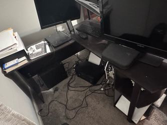 Office/ computer table