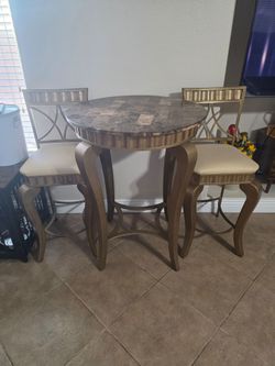 Bar Table