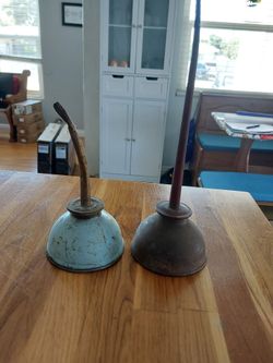 Vintage Thump Pumps