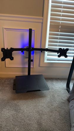 Dual monitor stand