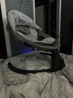 Baby swing