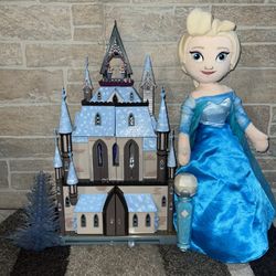 Elsa Doll House 