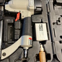 PORTER CABLE Air Nail Gun: Pin, 0°, Glue, 1/4 in, Bump, Strip Collation, For 23 ga Nail Gauge, Model FN-250 B
