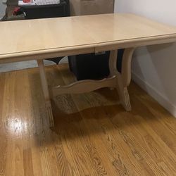 Kitchen Table And 2 Matching chairs