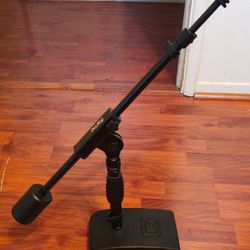 Gator Frameworks Short Weighted Base Mic Stand