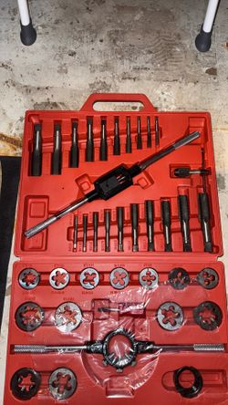 Tekton Tap and Die Set