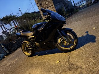 2005 Kawasaki  Zx-12R