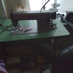 Maquina Industrial De Una Aguja 