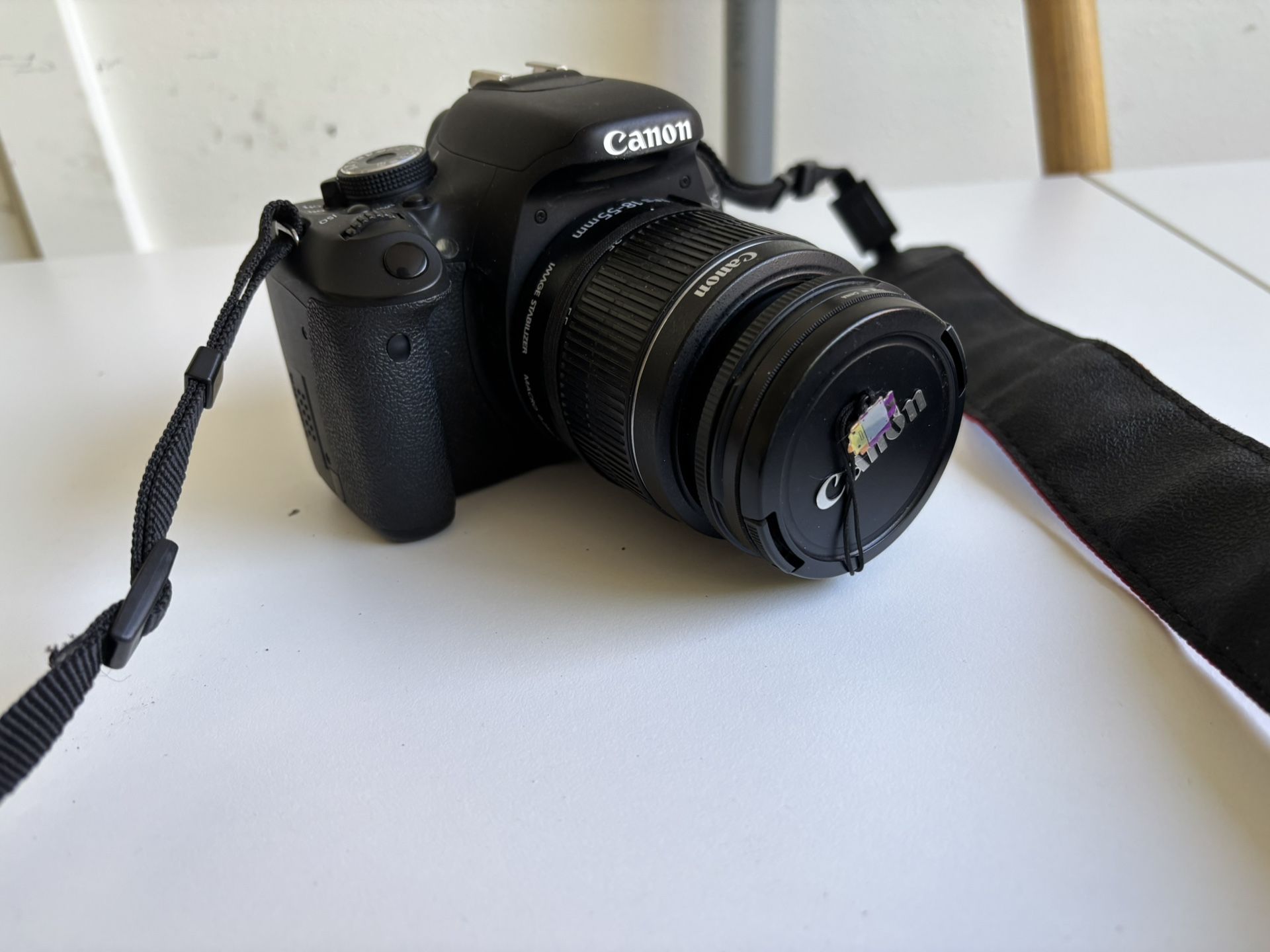 Canon Eos Rebel T3i Camera 📸