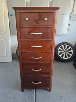 Small Chest $25